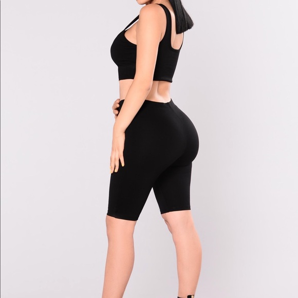 NWT BIKER SHORTS - Picture 3 of 3